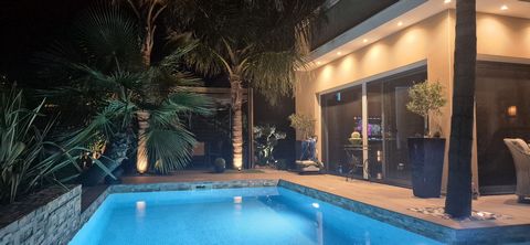 VILLA 5 PIECES DE 2015 165M2 AVEC PISCINE