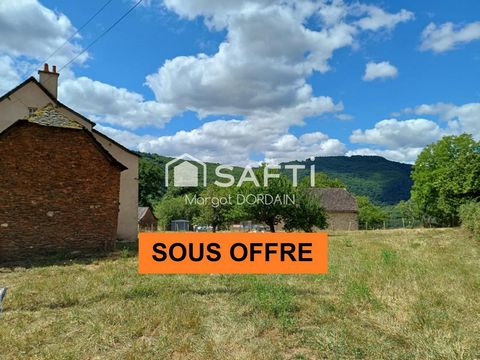 Idéalement située au calme à 4.5km de Rignac, 30 minutes de Rodez et 15 minutes de Rieupeyroux