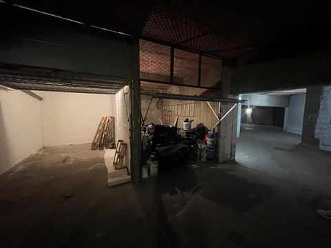 GARAGE FERME AVEC ELECTRICITE