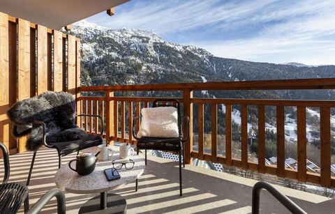 Residence Le Saphir is a new establishment in the heart of Vaujany in Isère and offers a few fully equipped apartments with beautiful services. All the accommodations are furnished with care and offer a pleasant comfort for a pleasant ski holiday. Ca...