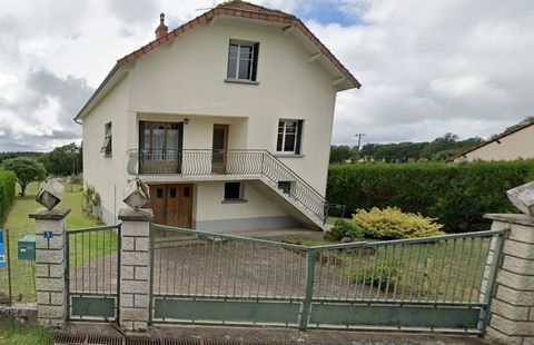 Dpt Puy de Dôme (63), à vendre VILLOSANGES maison P8 de 155 m² - Terrain de 534,00 m²