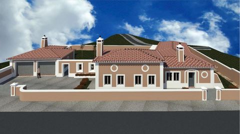 Off plan Portuguese architecture villa with private swimming pool and annex that takes into account all the details in its construction in order to have a unique Portuguese style with high quality combining modern and refinement in its construction. ...
