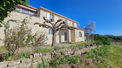 House for sale 10km from Valréas. Sole Agency. Enclave des Papes. In a provençal hamlet lovely stone built house with 120 m² of living space on 480 m² of land , views over the truffles oaks and Mont Ventoux. Ground floor: Kitchen 26 m² Storage room 6...