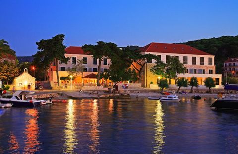 Magnificent watefront luxury hotel on the island of Brac! Right in front of the hotel - the beach and the piers! The hotel offers 28 rooms with private bathrooms, including 2 rooms for disabled guests: - 20 double and triple rooms (30 m2 + balcony) -...