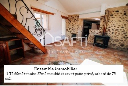 In the historic town center of the village of Les Mées, come and discover this atypical and charming property complex of 86 m2 on 2 levels, with above a T2 apartment of 59 m2, bright with a view of the Durance, the entrance is via a veranda of 6.5m2 ...