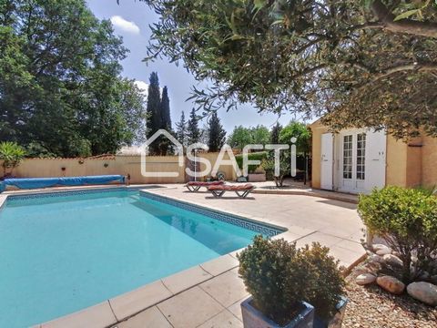 Dans un quartier résidentiel de Lieuran-lès-Béziers, je vous invite à découvrir cette villa méditerranéenne de 141 m² sur 602 m² de terrain arboré. A l'extérieur on trouve un bel espace piscine sans vis-à-vis, une grande terrasse carrelée avec un esp...