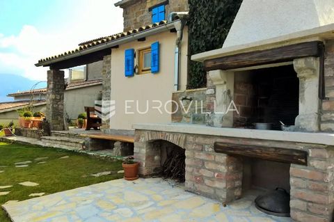A beautiful autochthonous idyllic house for sale in central Istria, the village of Paz. This nice stone house with its 61 m2 area consists of a ground floor with a bathroom, kitchen, living room, and dining room. An internal staircase leads to the fi...