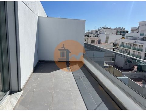 Fantastic New Duplex T1 Apartment with Spectacular Beach Views in Monte Gordo Property Details: This fantastic new duplex T1 apartment boasts two terraces, each with 13m², facing south with a spectacular view of Monte Gordo beach. Located on the 3rd ...