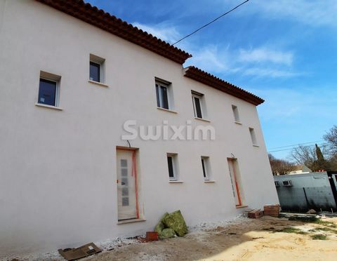 Ref 3996 - VIDAUBAN. New semi-detached house nearing completion, with lovely amenities. Well arranged and very bright, it is composed on the ground floor of a living room, kitchen to suit your taste and a toilet/laundry room. Upstairs, 2 bedrooms, a ...