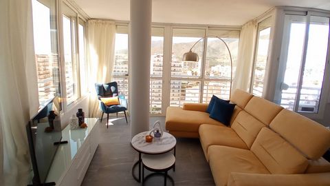 Bright 2 bedroom fully equipped flat in the centre of Torremolinos, 15 minutes walk to the beach. 14th floor with magnificent views. Seasonal swimming pool from May to September. Torremolinos is a vibrant town all year round, very well communicated w...