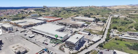 Rent, storage space at TTTS, 10,278 m2 The space is well maintained since it is still used as a warehouse. Access by truck and tow truck is possible. Parking is right in front. storage part of the ground floor h=9m - 2,974.00m2;storage part of the gr...