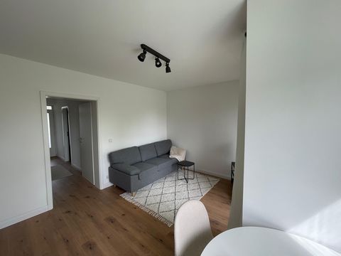 Well-designed 1.5 room apartment in quiet Niendorf. Location: Niendorf is part of the district Eimsbüttel and is located in the north of Hamburg. Over time Niendorf has developed into an urban residential area with plenty of greenery and offers many ...