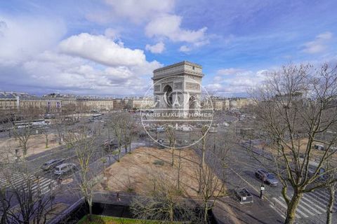 FOR SALE PARIS 16TH - PLACE DE ÉTOILE - BREATHTAKING VIEW OF THE ARC DE TRIOMPHE - Located on the edge of the Place de l'Étoile and the arc de Triomphe, on the 3rd floor by elevator of a beautiful old luxury building, we offer you this sublime apartm...