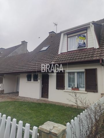 OUTREAU CENTRE EXCLUSIEF BIJ BRAGA IMMOBILIER Gelegen in een zeer rustige en gewilde omgeving - Om zonder vertraging te bezoeken! Dit zeer goed onderhouden huis zal u verleiden met zijn entree die leidt naar een grote woon / eetkamer met ingerichte k...