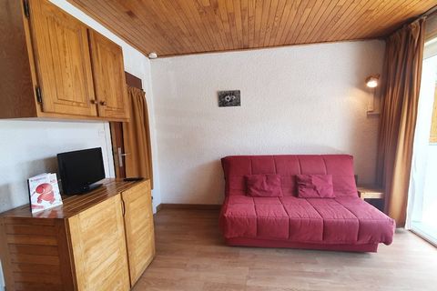 Het studio in Les Deux Alpes heeft kan gereserveerd worden tot 4 personen. Accommodatie De accommodatie heeft een oppervlakte van 25 m² iscomfortabel ingerichte en is goed belicht, met uitzicht de bergen. De woning bevindt zich op 50 m van het skigeb...