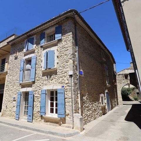 Christophe NICOLAS (EI). 84510 Caumont-sur-Durance. A vendre, jolie Maison de village en pierre de 175 M2 avec terrasse. Maison totalement rénovée et très bien entretenue avec de belles finitions. Aucuns travaux à prévoir. Le charme de l'ancien avec ...