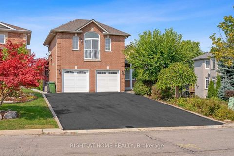 ***LIKE NOTHING YOU HAVE SEEN BEFORE*** 1 OF A KIND WALK-OUT BASEMENT BUNGALOW WITH A LOFT ABOVE THE 2 CAR GARAGE !!! IDEAL FOR 2 FAMILIES!!! UNIQUE ADDITIONAL SPACE BELOW GARAGE FLOORS IN BASEMENT THAT CAN BE USED FOR FUTURE SAUNA/WORKSHOP/PROFESSIO...