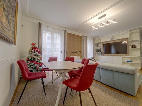 Philippe Auguste district: Exceptional apartment in a luxury Haussmannian building with elevator in the immediate vicinity of the Place de la Nation. Completely renovated in June 2023 by an architect, this elegant 3-room apartment of 76 m2 (Carrez) i...