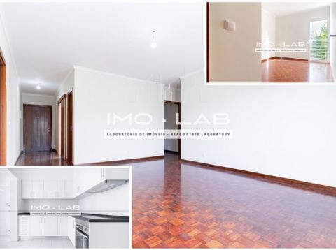 Come and see this Renovated 3 Bedroom Apartment for Sale in Madalenas, Funchal - Madeira Island. Located in the quiet and strategic area of Madalenas, in the heart of Funchal, this recently renovated 3 bedroom flat offers an excellent opportunity for...