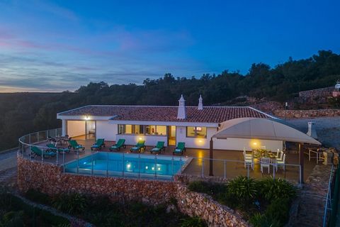 Algarve Vacation is committed to working towards providing sustainable accommodation options together with our property owners, reflecting our commitment to environmental responsibility. Villa Alte Springs is a stunning contemporary 4-bedroom villa t...