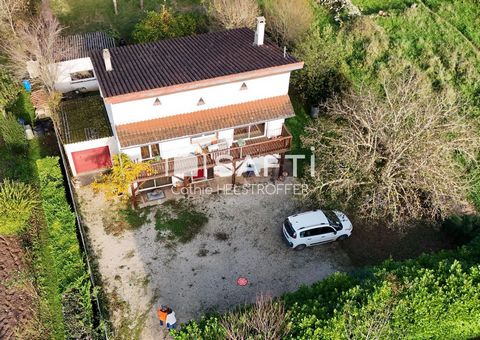 Maison lumineuse aux beaux volumes