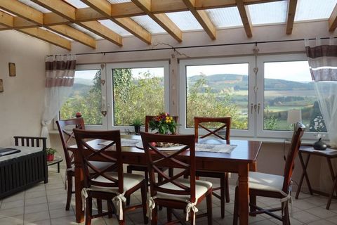 This 1-bedroom apartment in Sauerland can host a family or group of 4. Just 0.1 km from a gorgeous river, the apartment has a private terrace where you can enjoy barbecues. During your stay here, you can discover the splendid Schmallenberg area and t...