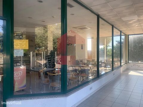 For sale Shop with coffee mounted in Real, Braga! Fully furnished and equipped coffee; It has 6 months (4 chairs per table); Freezer; Microwaves; Toasters; Windows. Great location! Reasons to buy with INOVA The best follow-up With extensive experienc...