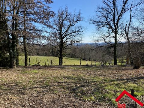 EXCLUSIVITY FAUREIMMO.FR/ Building land with a surface of about 1150 m2 with everything in the sewer due south with breathtaking views of the countryside 2 minutes from the entrance of the motorway A 20 without any noise nuisance / Contact: ... ... /