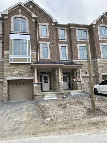 Brand New 3 Story Townhouse in Markham! This Spacious 4 Bedroom House Has an Open Layout Concept Offering Lots of Natural Light, Main Bedroom has a Walk-in Closet and 5 pc Ensuite Bathroom, Kitchen Has Quartz Countertop and S/S app, Walkout Balcony, ...