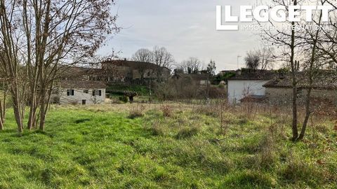 A26548NJD47 - Building plot of 1388 m2 situated near the centre of the village with all shops and amenities. Information about risks to which this property is exposed is available on the Géorisques website : https:// ...