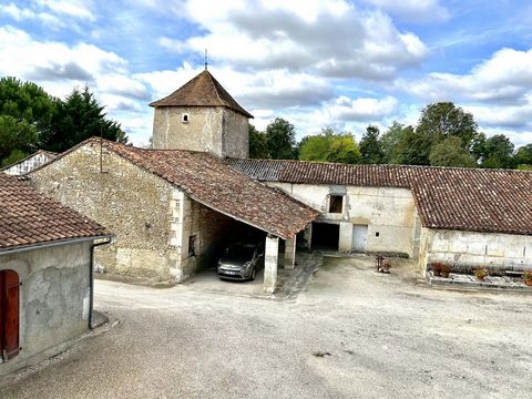 We are pleased to present this beautiful property from the 16th century that has appeared on several books on the Charente region. Minutes away from the Perigord Vert, this magnificent logis comprises approximately 500m2 of outbuildings (arranged in ...