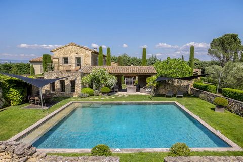 Offer yourself the Provencal dream with this stone mas for sale in Oppede, set on a vast 3.7-hectare plot, including a 200-tree olive grove and 2.5 hectares of AOC Luberon vineyards. The property offers stunning views of Mont Ventoux and Luberon, wit...