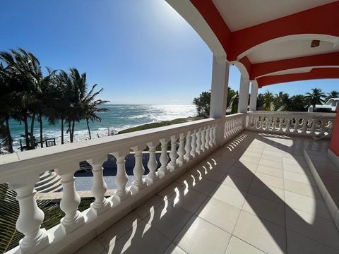 The three-story oceanfront building is a stunning residence that combines luxury, comfort, and functionality at the same time, in the wonderful coastal setting of the Atlantic bride: Cabarete, Puerto Plata. 2 apt. 2 Bedroom 4 apts. 1 bedroom 4 Bedroo...