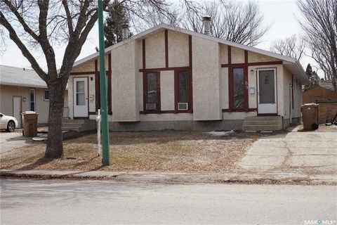 Tenant occupied investment property for purchase with 141, 143 and 191 or individually. Please have Realtor contact tenant. At present 3 properties occupied.
