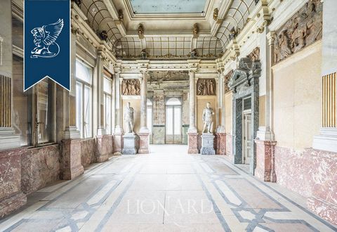 This building for sale in the heart of Trieste, a stone's throw from the sea, made the history of the Friulian city. Fair witness of the ruling class Triestina who dominated the urban center between the nineteenth and twentieth centuries, the pa...