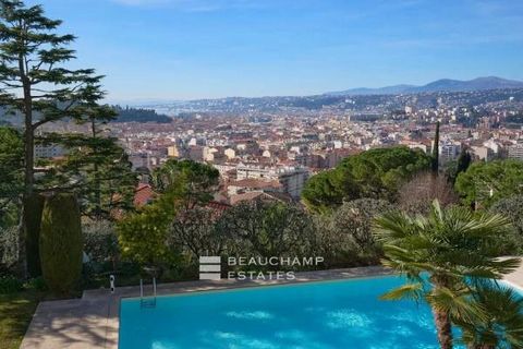 Exceptional 164 sq.m apartment located in Nice (Mont Boron), close to amenities and only 5 minutes from the sea. It consists of an entrance, a corridor, a living room, an alcove dining room, an equipped kitchen, a bedroom with a bathroom and separate...