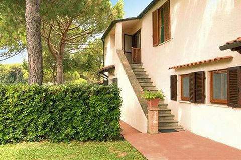 Former country estate with bungalows and apartments just 900 meters from the sea. After a 5-10 minute walk through the green pine forest you will reach the gently sloping sandy beaches that stretch picturesquely along the coast. The estate is made up...