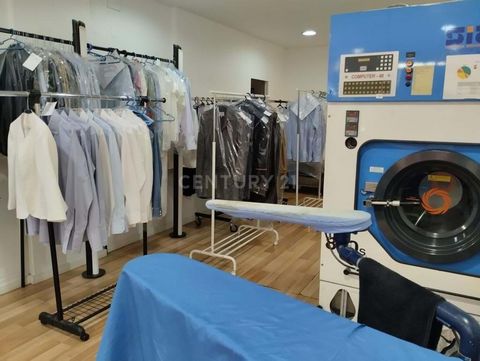Excellent Opportunity for Investment in a privileged area in Oeiras and close to Parque dos Poetas Laundry room in full operation and fully equipped with high quality washing machines and dryers. Log in and start earning money. With an active custome...