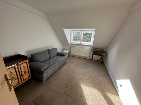 This beautiful and completely renovated apartment is located on the second floor. Two pretty rooms invite you to unfold freely and furnish individually. A current energy certificate is available. The balcony is a wonderful place to relax from everyda...