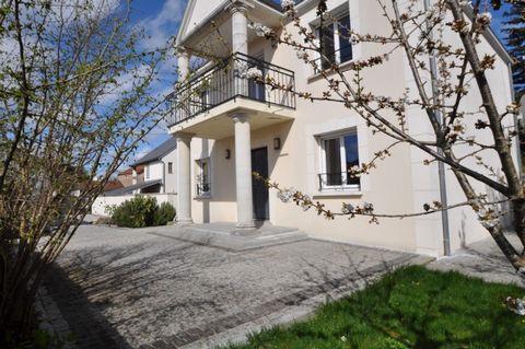 Dpt Loiret (45), à vendre SAINT JEAN DE BRAYE maison P6 de 138,7 m² - Terrain de 569,00 m²