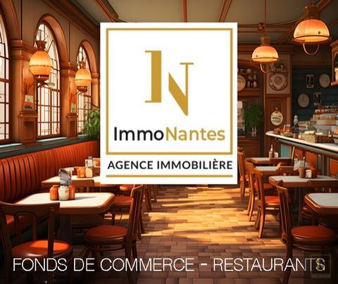 In the center of Saint-Michel-Chef-Chef, professional premises of 445m2 with hotel and restaurant activity. Lease in progress, possibility to acquire the fund in addition. Detached house included in the sale price on the plot. Contact Joaquim Normand...