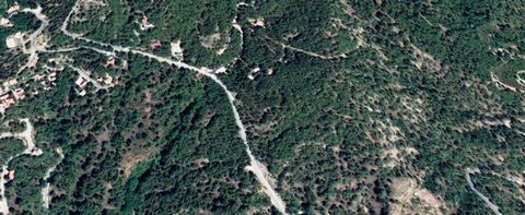 Located in Limassol. Residential land 12925sqm with amazing panoramic view in Pano Platres village in Limassol. The property is 25 minuets driving distance from Limassol and 15 minuets driving distance from Troodos mountains. It has 10% building dens...