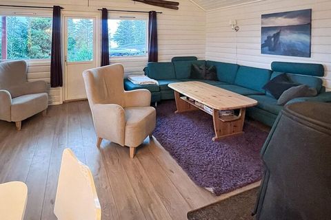 Fishing cabin at the far west of Hiskjo with a perfect location and great fishing spots by sea and fjord. Holiday house that invites you to great fishing holidays close to the sea, far west at Bømlo. The holiday home has a well-equipped kitchen where...
