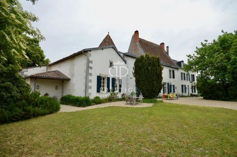 Full of character and charm, this wonderful estate is set on 2.6 hectares of land on the banks of the river Dronne and is just an hour from Bordeaux and Bergerac. Featuring 8 bedrooms and a caretaker's cottage, this superb property has flexible accom...