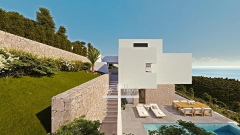 FABULOUS VILLA IN ALTEA HILLS - A LUXURY AT YOUR REACHExperience the ultimate in luxury living in this fabulous villa, located in the exclusive community in Altea Hills, boasting stunning sea views. Located in the coveted Sierra de Altea, one of the ...
