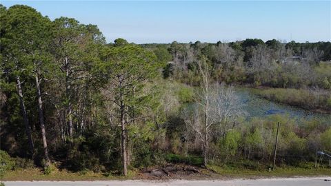 A VACANT LOT IN CARRABELLE IN FRANKLIN COUNTY!!!