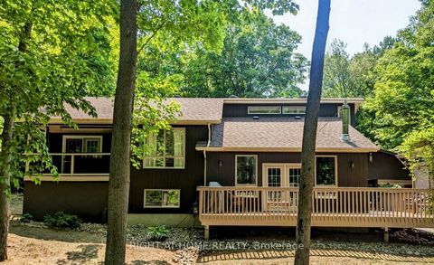 Home, Cottage Or Airbnb Property! Huge Private, Treed Lot. 2+2 Beds And 2 Baths. Large Primary Bedroom With Walk Out To Balcony With Hot Tub. Natural Gas Bbq Hookup, Municipal Water, Gas Heating And Central Air For Your Comfort. Storage Shed. Steps A...