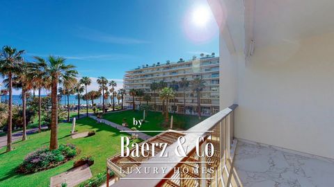 David & Partners presents this exceptionnal seafront and seaview apartment of 135 m2 in Cannes croisette, beautifully renovated with exceptionnal material in the renown residence of 1864 Grand Hotel Cannes. Three gorgeous and bright bedrooms, three b...