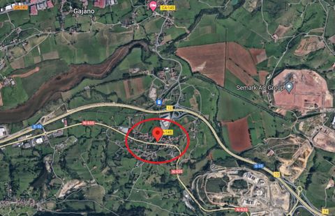 In the heart of Medio Cudeyo, specifically in the town of Heras, there is a spectacular finca for sale that will leave you speechless. If you're looking for the perfect place to build your home, this is your chance. This magnificent piece of land has...