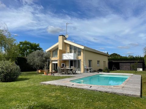 Dpt Haute Garonne (31), à vendre maison P6 de 130 m² - Terrain de 1089 m2